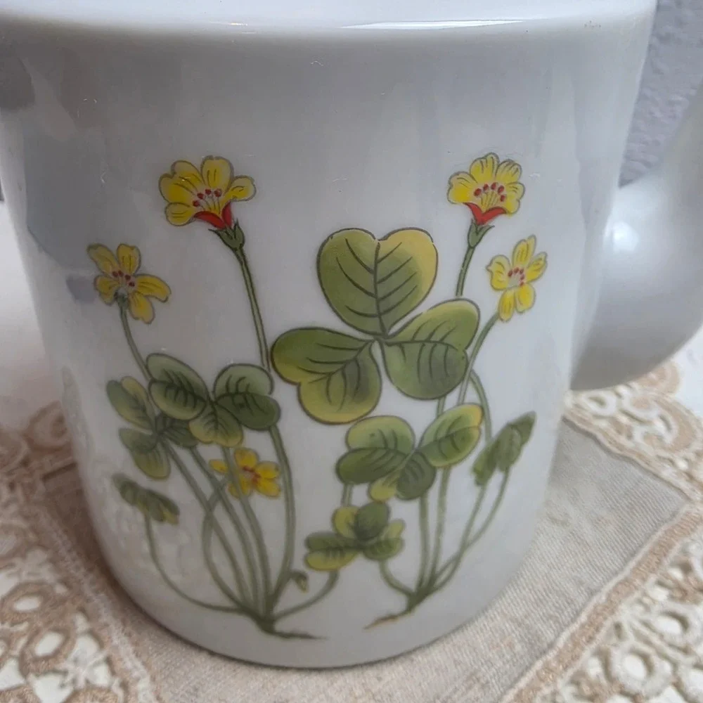 Vintage Ceramic Botanica Teapot Yellow Floral Clover Blue Trim Lid Rattan Handle
